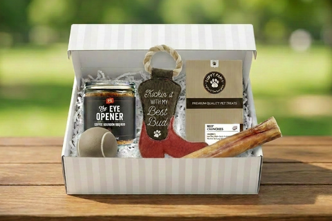 Box includes;
One full size bag dog treats,
One Chew Toy
One Plush/Rope
One Ball Toy
One themed gift for the human
