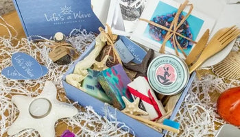 Image of Unique Gifts for Beach Lovers, from Luxurious to Rustic Boxes (2021)