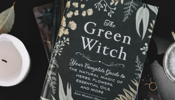Image of What is a Green Witch? The Beginner's Guide to Embracing Earthly Magick