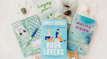 Book Lovers and Malibu Rising book gift set