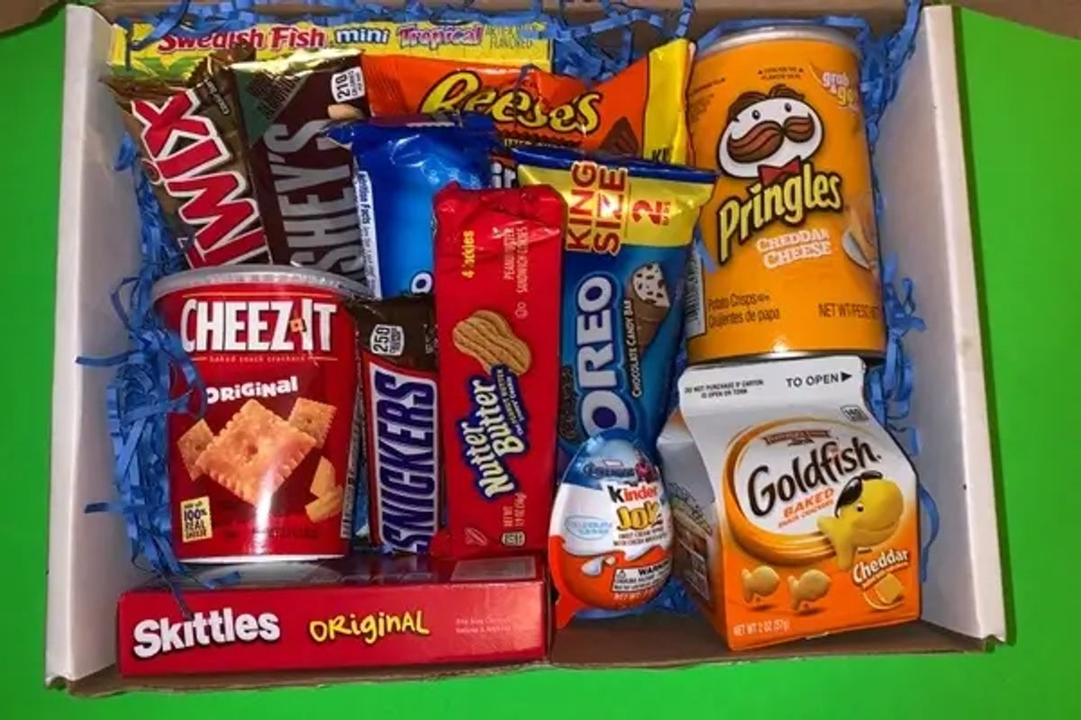 The Best Snack Subscription Boxes for College Students (2026) - Cratejoy