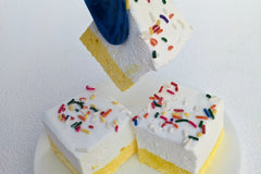 Handcrafted marshmallows made with clean‑label ingredients, organic marshmallow root, beef gelatin, and no corn syrup.