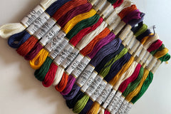 Cosmo Floss Subscription with Glitter Black Bobbins