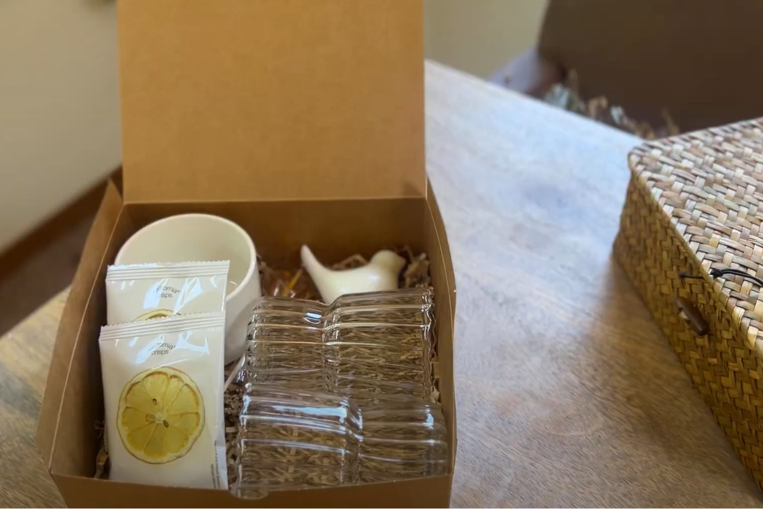 Home Decor & Goods Box