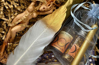A Virgo divine feminine full moon box featuring self love ritual and spell work! Includes organic, hand blended ritual bath, oils, tools +