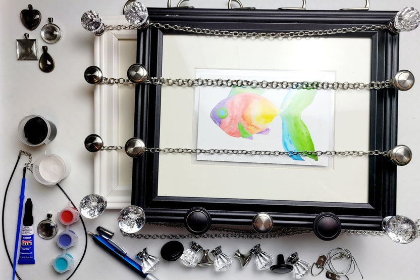 Unique Jewely Frame by ArtKits. The art comes from the jewelry you add. Everyting included, delivered right to your home.