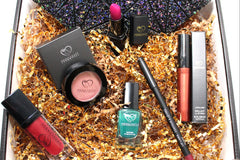 A dose of high-quality cosmetics from AngelFayss is delivered to you monthly. Perfect for beauty enthusiasts who love trying new products!