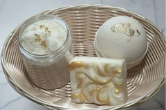 Perfume inspired bath kits