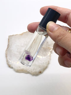 HEALING CRYSTALS RITUAL KIT (retail value $45.) Great for morning or evening rituals, or mediation. amplify your energy, and heighten your spiritual enlightenment with our Healing Crystals Set. Manifest More Abundance, Love, and Peace!