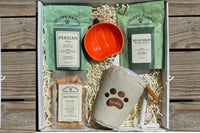 Brews for Rescues - Tea & Pet Box
2 bags full-size loose leaf tea
1 large bag pet treats
1 per toy
1 lagniappe gift for the human