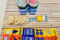 Discover the unique flavors and hidden gems of a different state every month with the American Wanderlust Box!
