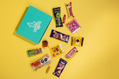 Image of Mexicrate Pequeña Box and candy.