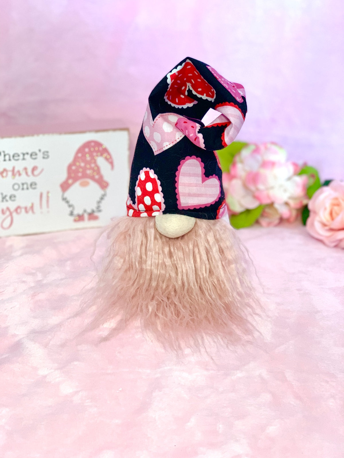 Valentine Heart Gnome