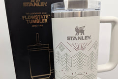 Stanley water cup FREE SHIPPING