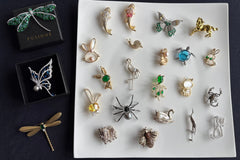 Each month, you will receive two brooches that correspond to the festivals of that month.Such as christmas tree,reindeer booch for christmas