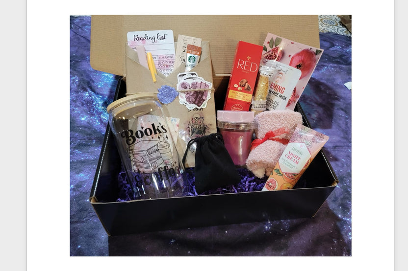 Deadly Delights Book Subscription Box