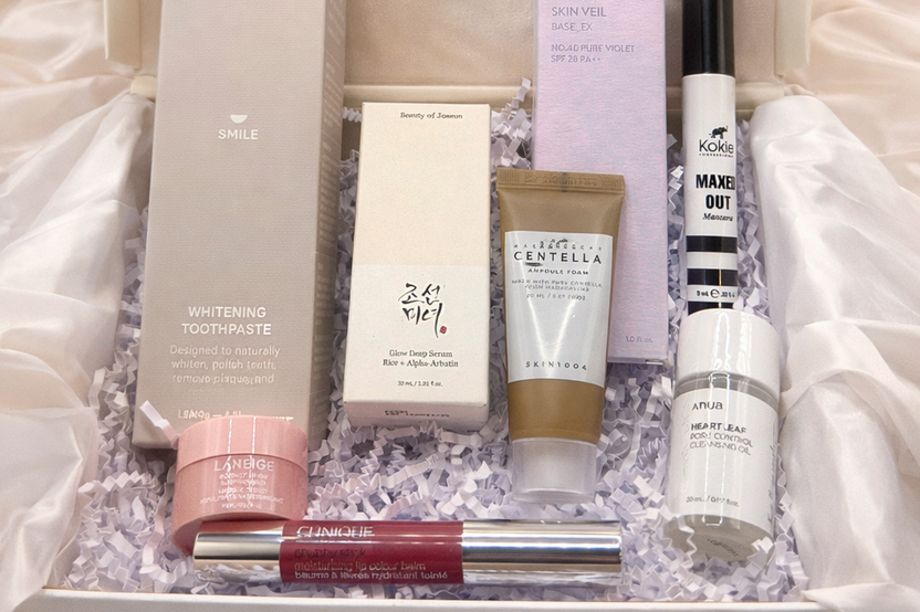Velora is your all in one curated beauty experience designed to elevate your entire routine combining skincare, make-up, and oral radiance. 