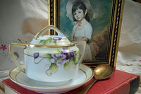 The Vintage Vault – A Curated Monthly Vintage Story Box
