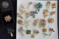 Each month, you will receive two brooches that correspond to the festivals of that month.Such as christmas tree,reindeer booch for christmas