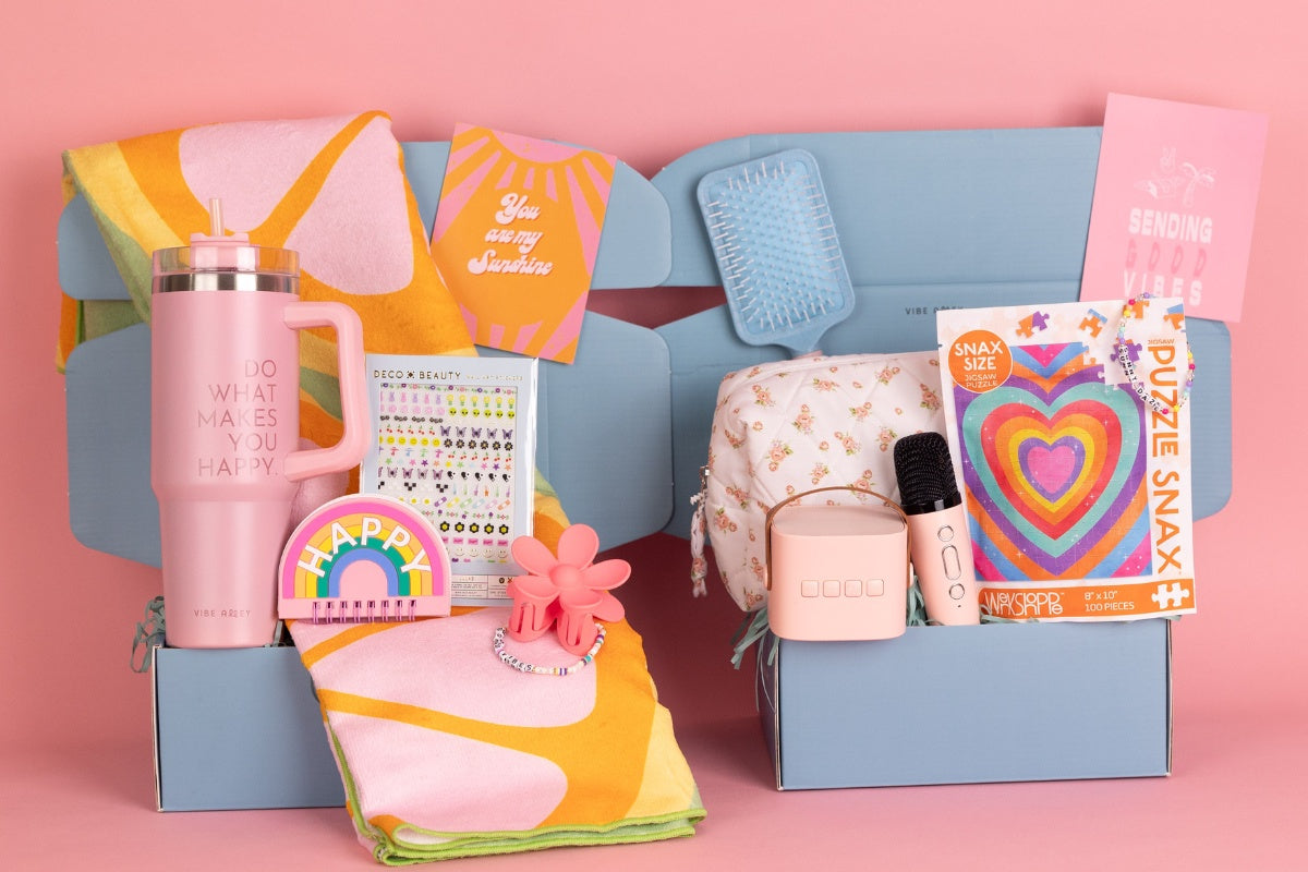 Gift boxes for teen and tween girls that are fun, positive and uplifting. Gifts for teen girls.  Gift for tween girls.  