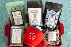 Brews for Rescues - Coffee & Tea Box
One 12oz bag of coffee
One bag loose leaf tea
One Large bag pet treats
One Dog Toy