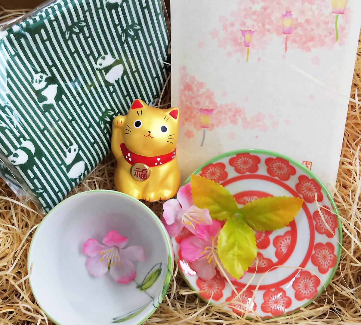 Kizuna Lifestyle Happy Mini Box (FREE Shipping Worldwide!)