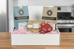 Coffee & Pet Box includes:
One 12oz bag of coffee
One Large bag pet treats
One Pet Toy
One lagniappe gift for the human