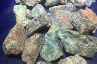 Apatite
Works to magnify and strengthen your intentions. Balancing act between following our dreams and the daily responsibilities.