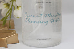A luxurious, handcrafted product formulated with Coconut Water for its natural moisturizing and sweet aroma.