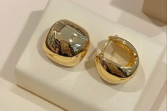 Sick of fast-fashion jewelry? Get a fresh pair of unique, designer sterling silver earrings delivered to you every month. Each piece is its 