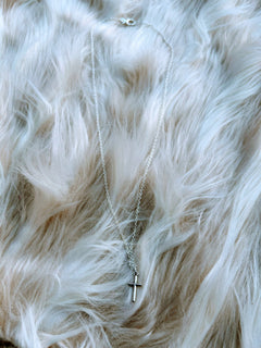Simple silver Cross necklace (w/ 20 inch chain)