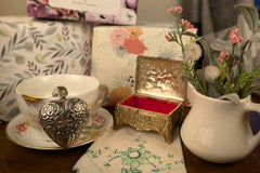 Mini Vintage Vault - Curated Vintage Treasures Delivered to Your Door