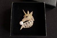 I’m dreamcloud,a jewelry designer,my shopify store:“www.flytodreamcloud.com”,where all my designs are available,including brooches, rings.