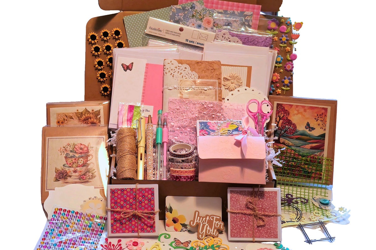 Colossal Greeting Card Gift Set (Over 400 Elements Included)