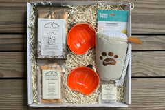 Brews for Rescues - Coffee & Pet Box
One 12oz bag of coffee
One Large bag pet treats
One Pet Toy
One Surprse Gift for the human