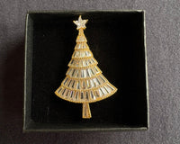 Dreamcloud  Festival Brooch Pin Jewelry Gift Box