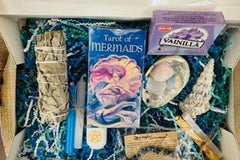 888crate November 2024 Divination & Metaphysical Box