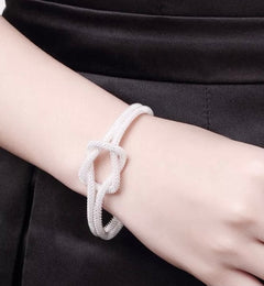 KNOT ♡ GORGEOUS Bracelet
