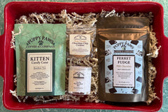 Tea of the Month box includes:
One full size bag of loose leaf tea
One Lagniappe themed gift for the human
Sample pet treats