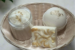 Perfume inspired bath kits