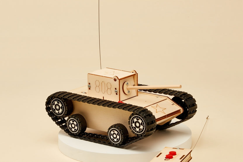 Personalized DIY Kit Radio Controlled Tank - Educational STEM Toy for Kids, Fun Science Crafts STEM Kit