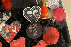 This deliciously dark book box includes a mix of dark romance & Halloween erotic horror books + a themed merch by Gothika Books.