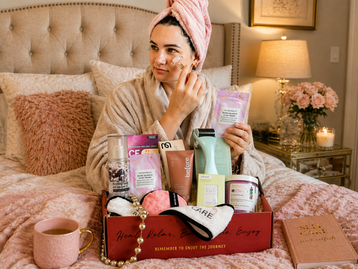 pampering pregnancy subscription boxes for moms-to-be