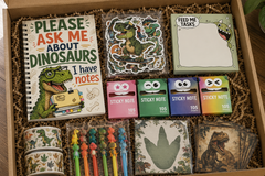 Dinosaur Box

Happy Mail Stationery Club dinosaur-themed stationery subscription box with dinosaur notebook, sticker pack, washi tape, dinos