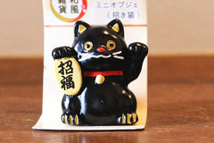 Discover the charm of Japan with our monthly subscription box, featuring authentic Japanese snacks, unique gifts, and cultural treasures.