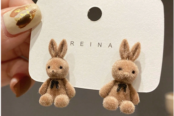 Our Furry Friends Woodland Box will delight Animal Lovers of Any Age!  You will want to get your paws on these cute cuddly animals!