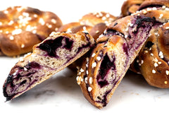 Blueberry Knots easy baking kit featuring vegan braided pastry knots filled with blueberry, a unique gift for dessert and baking lovers. 