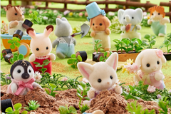 Our Furry Friends Woodland Box will delight Animal Lovers of Any Age!  You will want to get your paws on these cute cuddly animals!