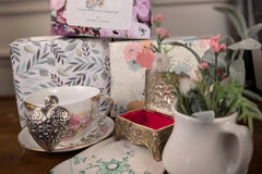 Mini Vintage Vault - Curated Vintage Treasures Delivered to Your Door