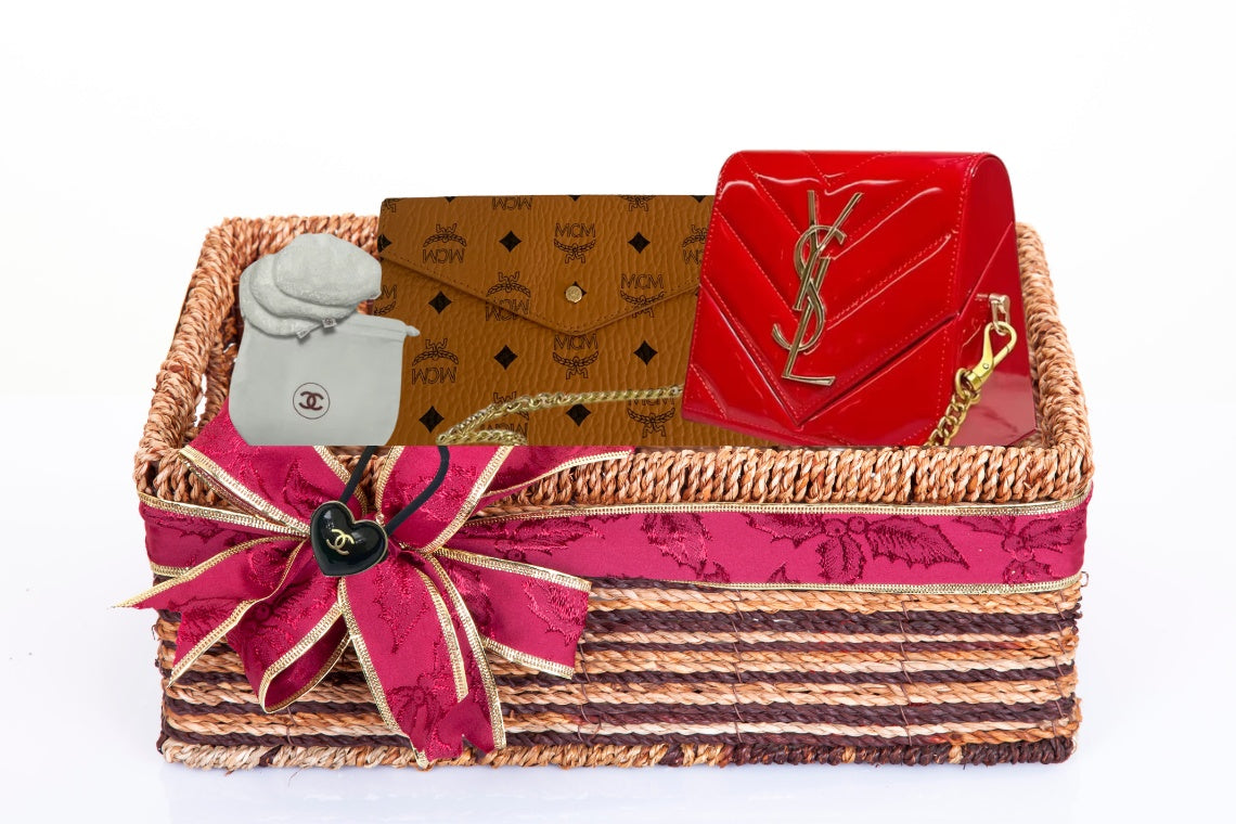 12 Days of Christmas VIP Gift Box - Exclusive Holiday Collection